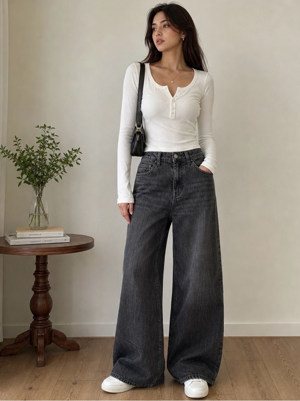 Alice and Olivia Wide Leg High-Waist Jeans - Black Wash. Waist 25